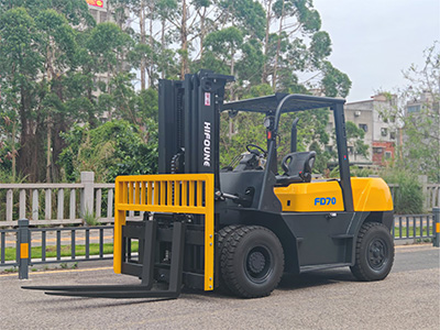 디젤 지게차의 연료 필터를 교체하는 방법은 무엇입니까?